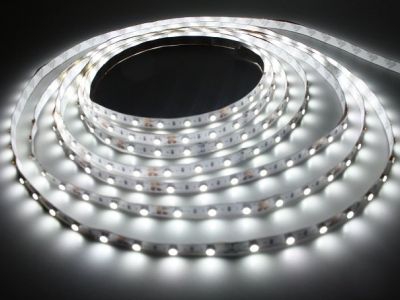 Светодиодная лента Сверхъяркая 2835 120 LED IP33 12V/9,6W белый 6000K